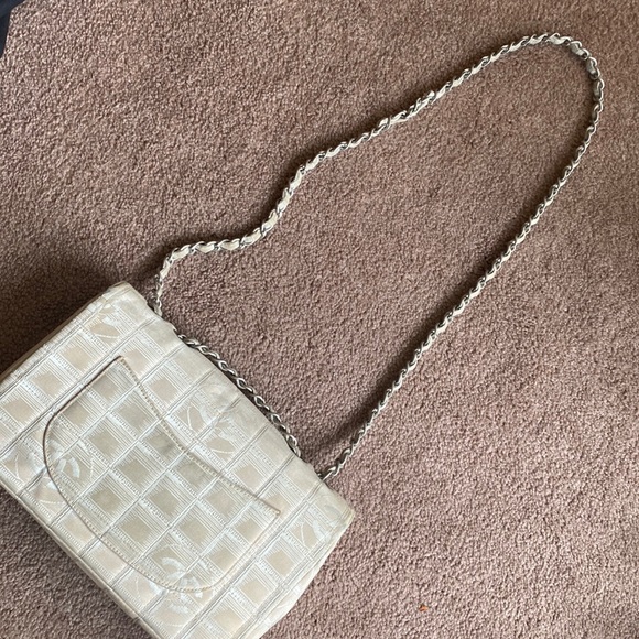 ❌ SOLD | Chanel Classic Flap Bag Authentic Travel Line - Beige - Picture 10 of 13
